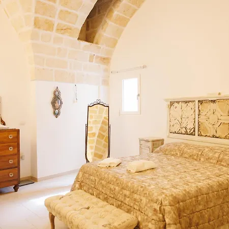 Vignale De Milato * Carovigno